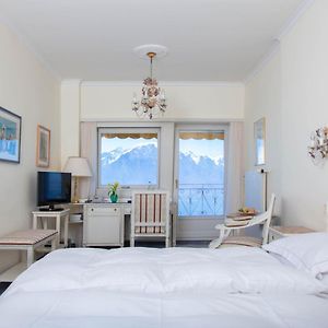 Standard Double Room Lake View